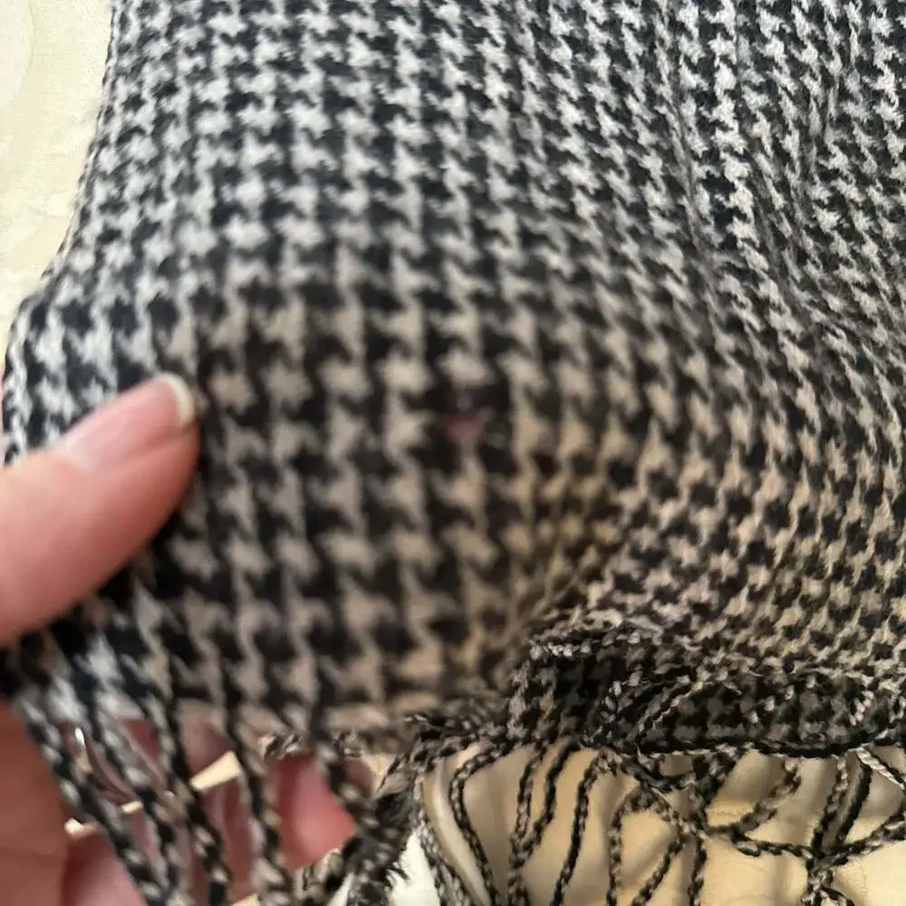 Houndstooth‎ Wool Scarf
